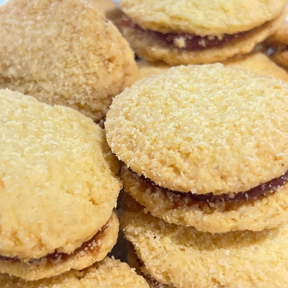 Biscoito-Artesanal-Casadinho-Fuba-com-Goiabada-100g