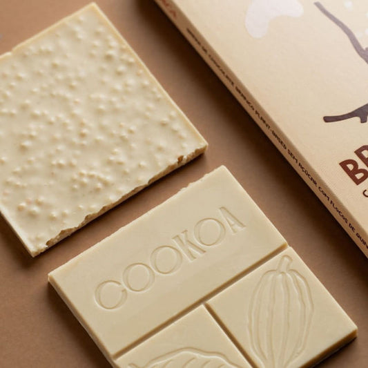 Chocolate-Branco-Vegano-Zero-Acucar-com-Flocos-Crocantes-75g-Cookoa