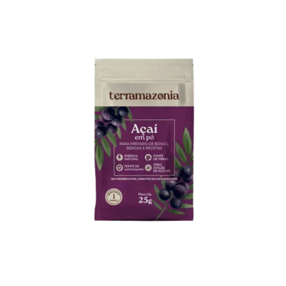 Embalagem-individual-de-acai-em-po-Terramazonia-fundo-roxo-decorado-com-frutas-de-acai-e-folhas-verdes-ideal-para-receitas-saudaveis.