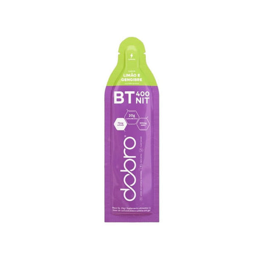 Sache-roxo-e-verde-de-Gel-de-Carboidrato-sabor-limao-com-gengibre-com-20g-de-carboidratos-e-formula-100--natural-destacada-no-rotulo.