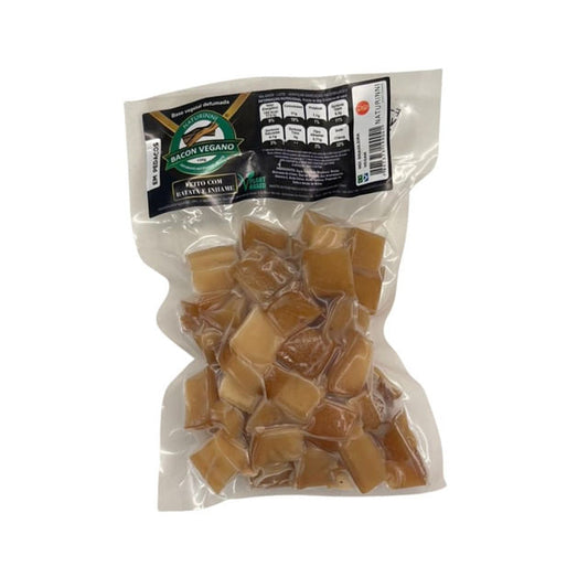 Bacon Vegano Defumado em Pedaços 130g Naturinni