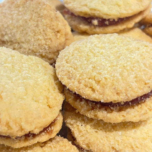 Biscoito-Artesanal-Casadinho-Fuba-com-Goiabada-100g