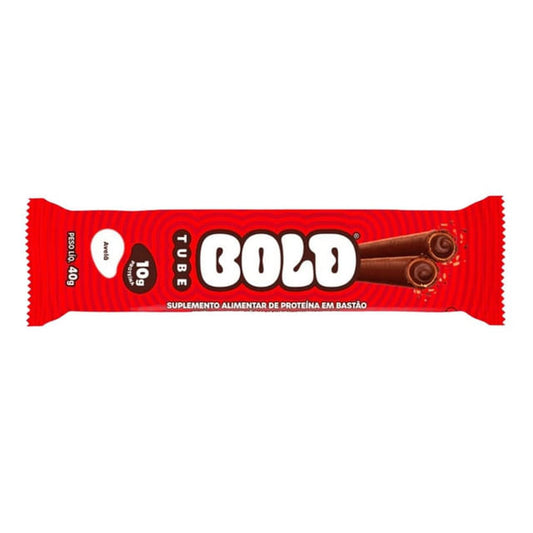 Embalagem-vermelha-do-Bold-Tube-com-destaque-para-o-nome-da-marca-e-imagem-ilustrativa-do-snack-recheado-de-avela-envolto-por-wafer-crocante-e-chocolate.