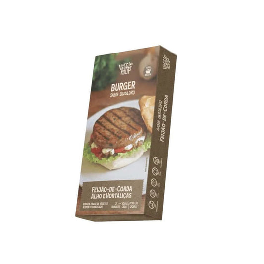 Embalagem-marrom-do-hamburguer-de-feijao-de-corda-Veggie-Roots-com-imagem-de-lanche-montado-e-destaque-para-selo-100--vegetal.