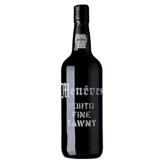 Garrafa-de-Vinho-do-Porto-com-rotulo-preto-e-tipografia-classica-fotografada-em-fundo-branco-com-tampa-lacrada-escura.